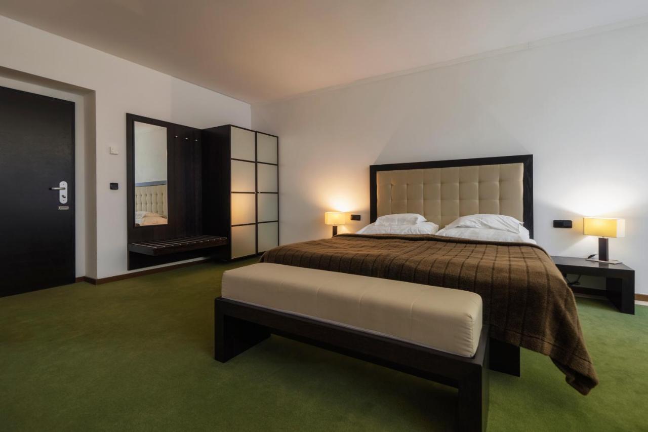 Hotel Astory Plzeň Kültér fotó