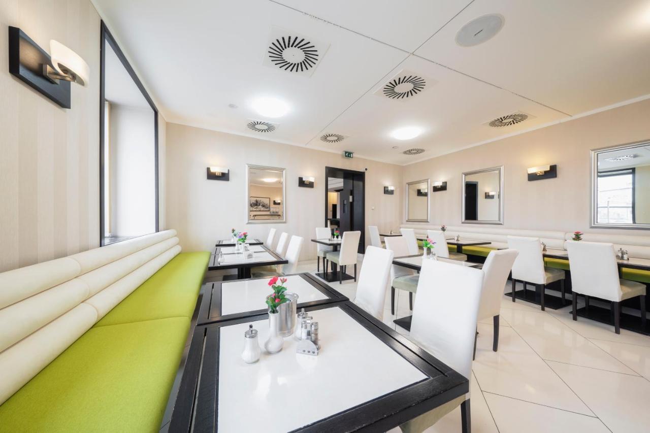 Hotel Astory Plzeň Kültér fotó
