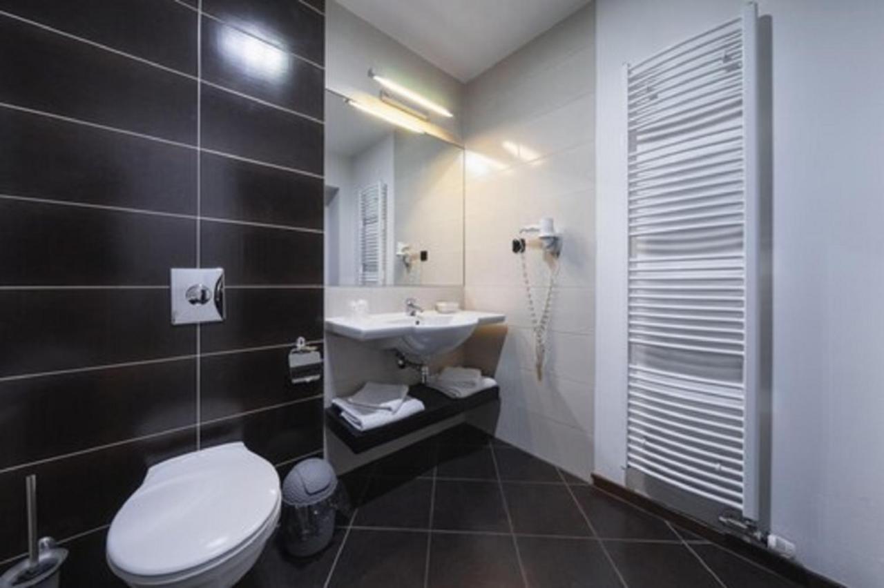 Hotel Astory Plzeň Kültér fotó