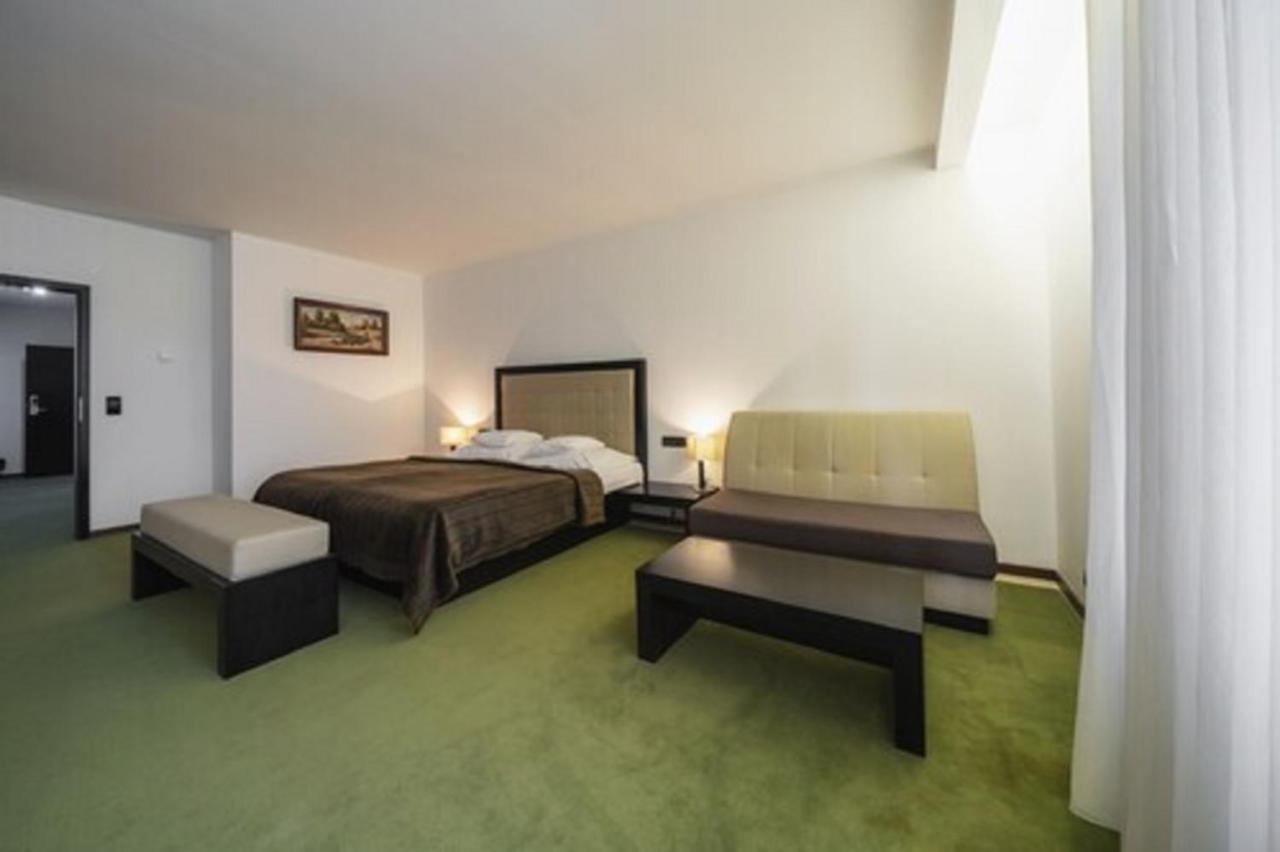 Hotel Astory Plzeň Kültér fotó