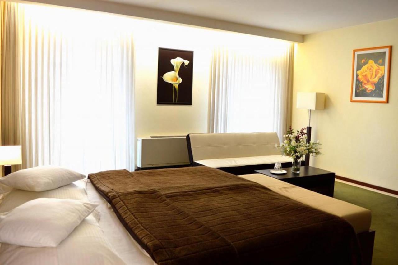 Hotel Astory Plzeň Kültér fotó